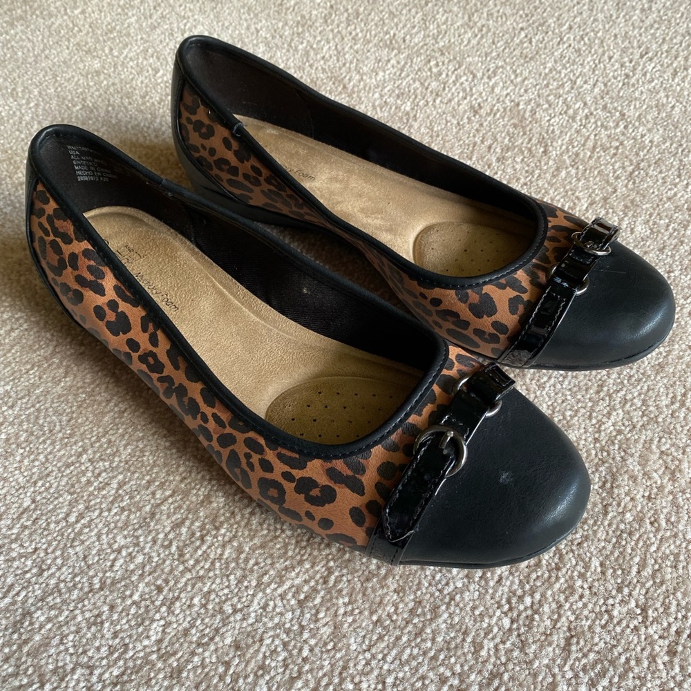 Time and Tru leopard print ballet flat size 10